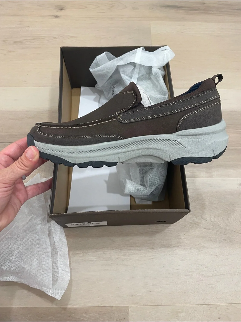 NWT Cestfini Brown Casual Slip-On Loafers